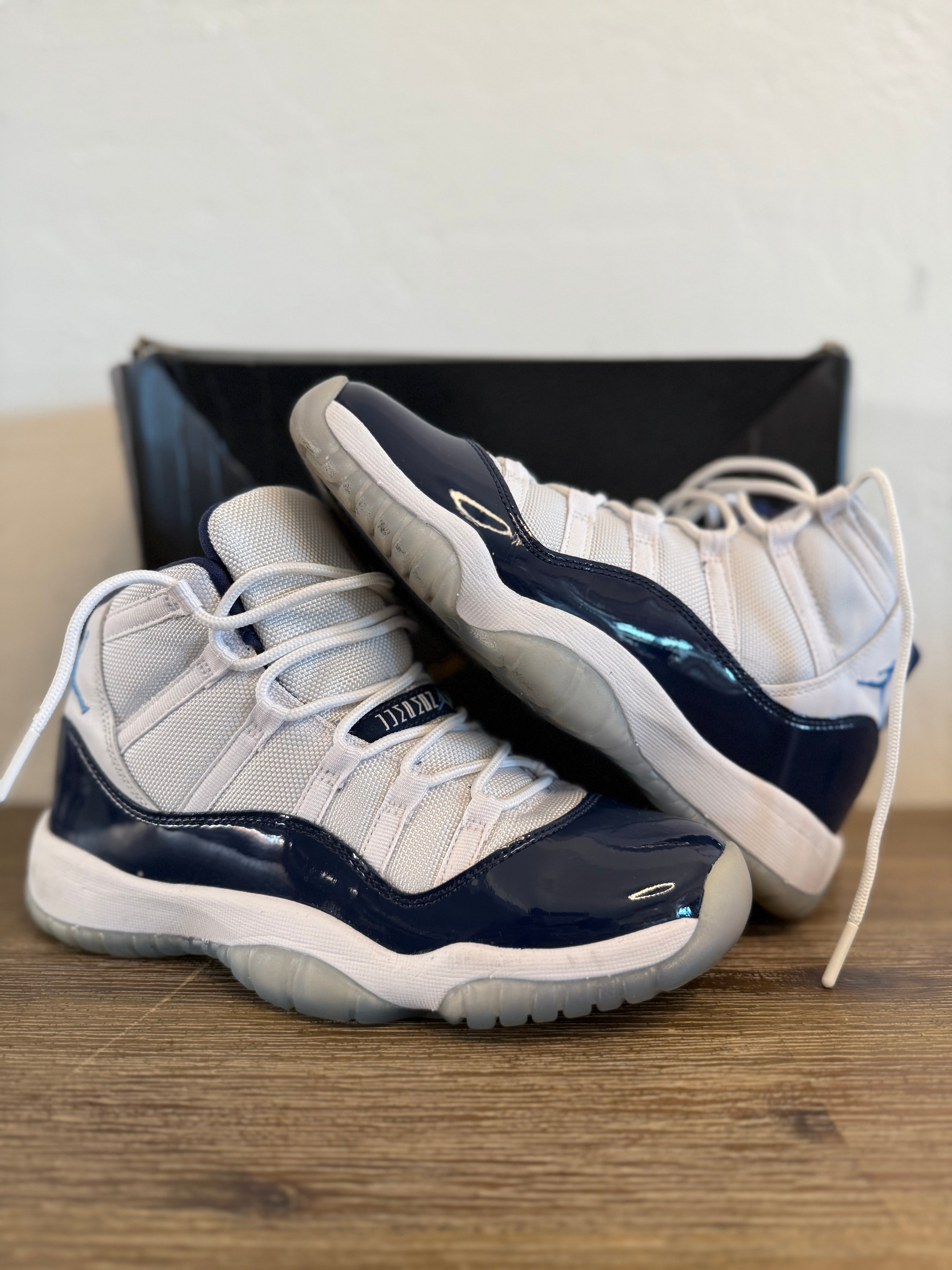 Jordan 11 UNC Win Like 82 (Pre-Owned Like New)