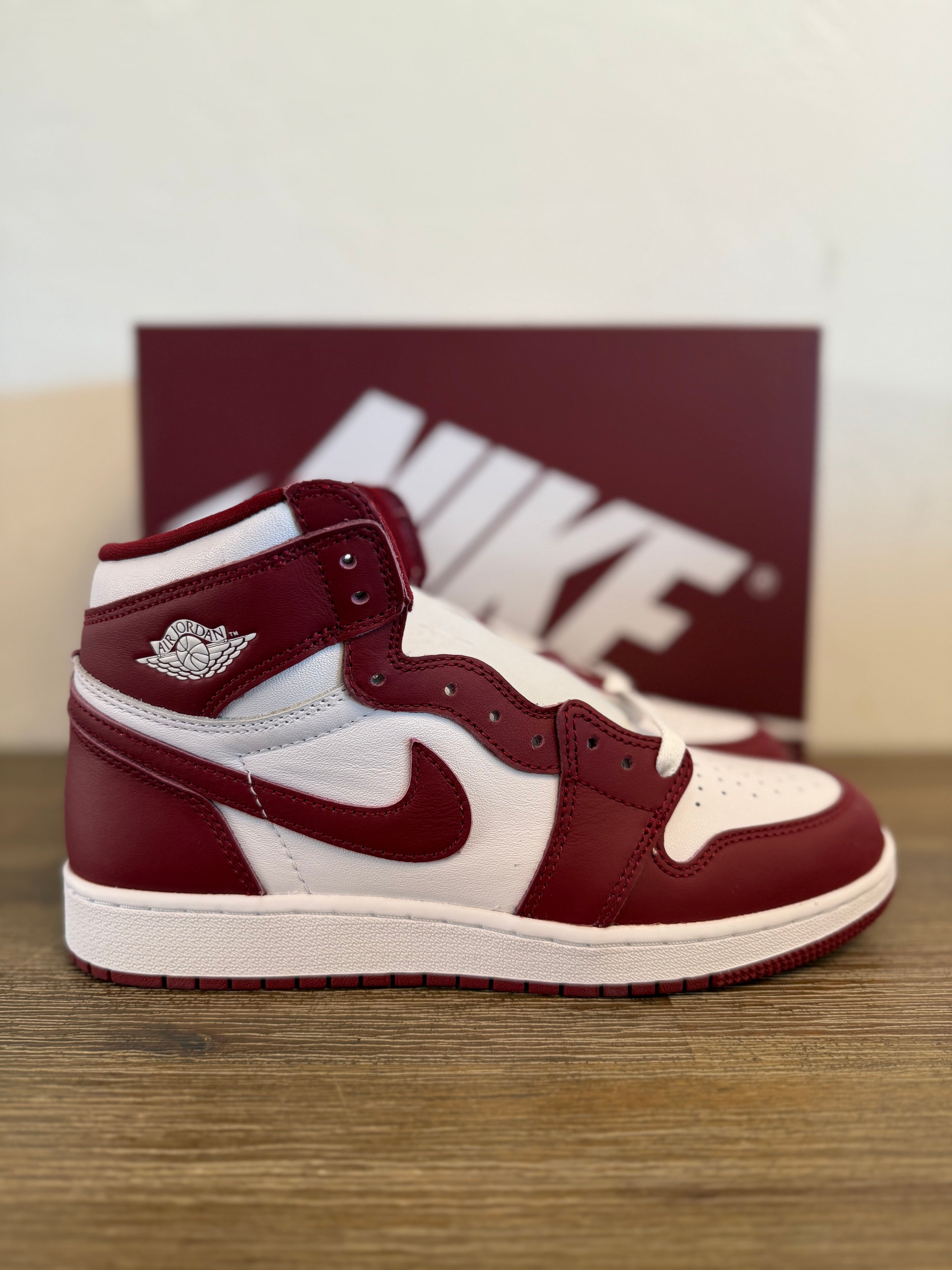 Jordan 1 Mid Team Gym Red