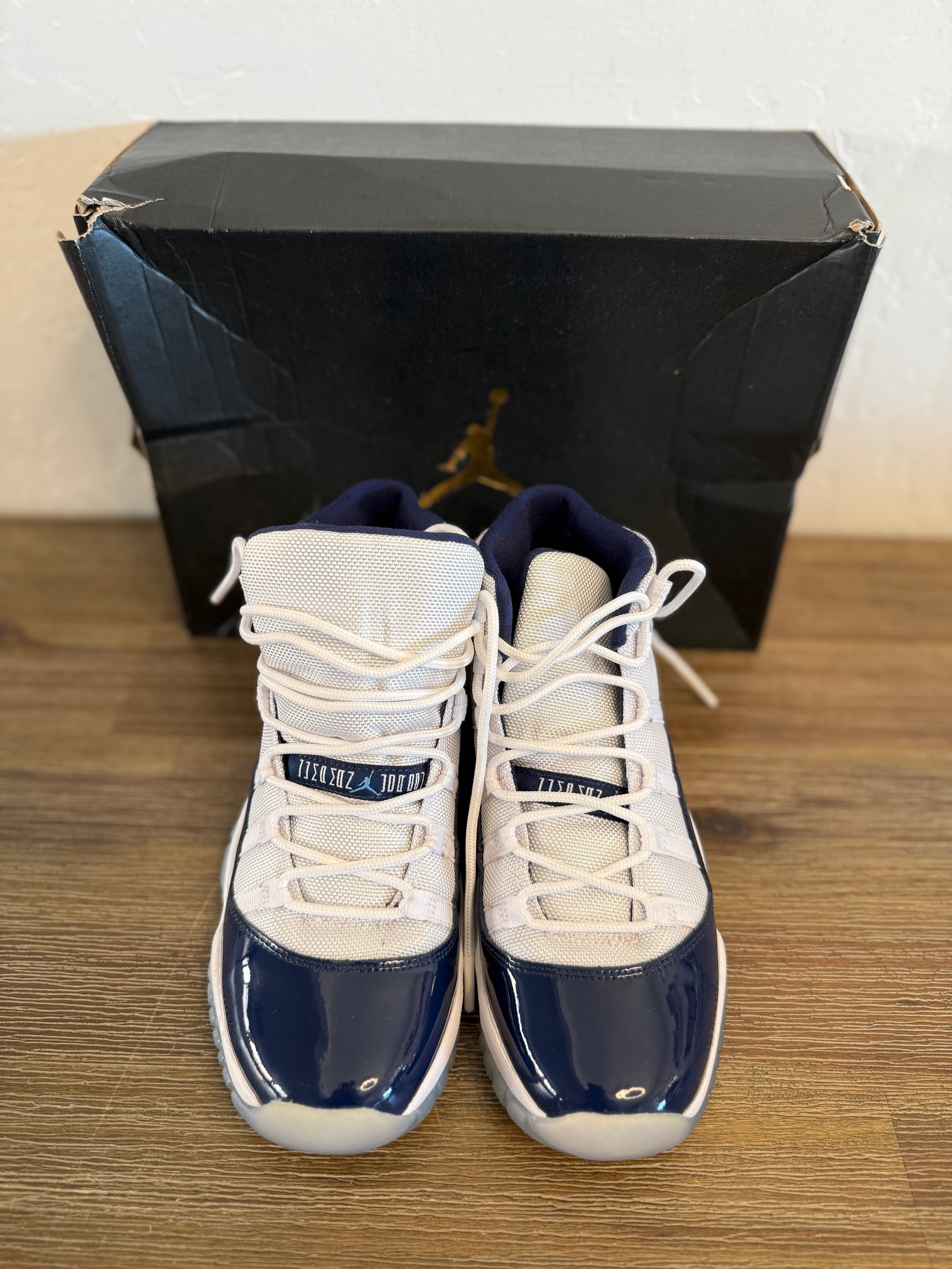 Jordan 11 UNC Win Like 82 (Pre-Owned Like New)