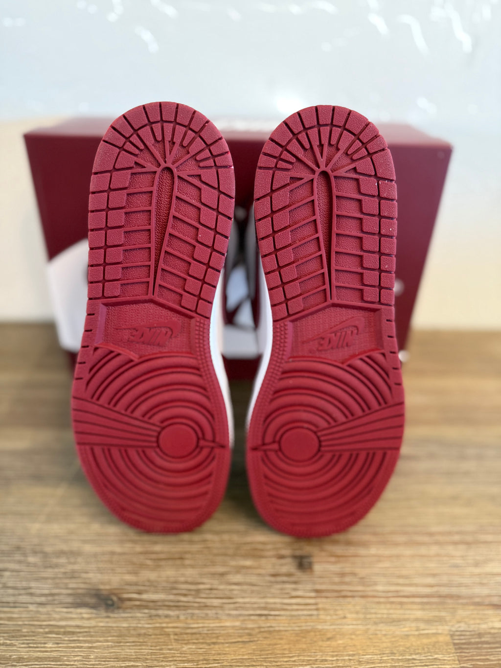 Jordan 1 Mid Team Gym Red